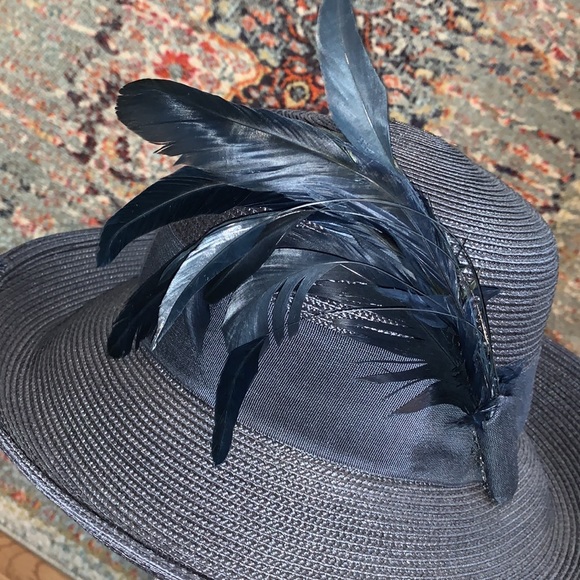 Giovannio navy hat with feathers - Picture 3 of 10